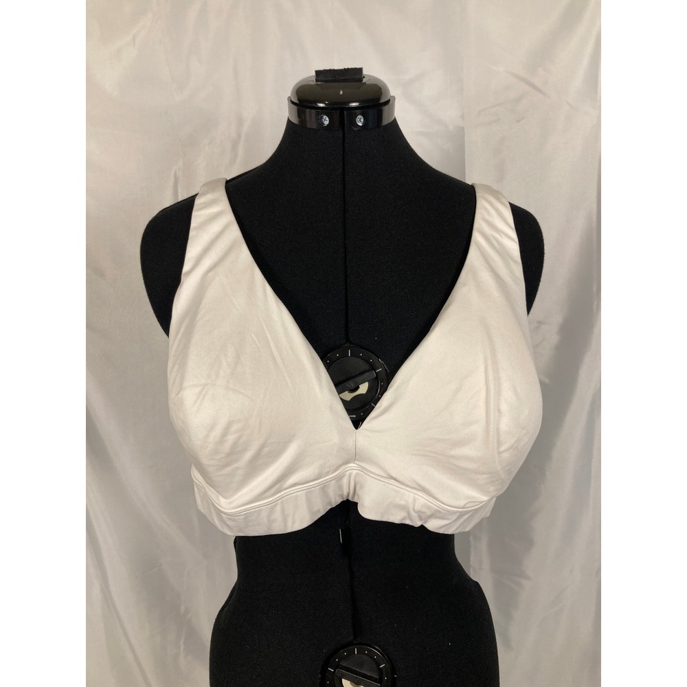 3X Tranquil & True White V-Neck Wireless Bralette